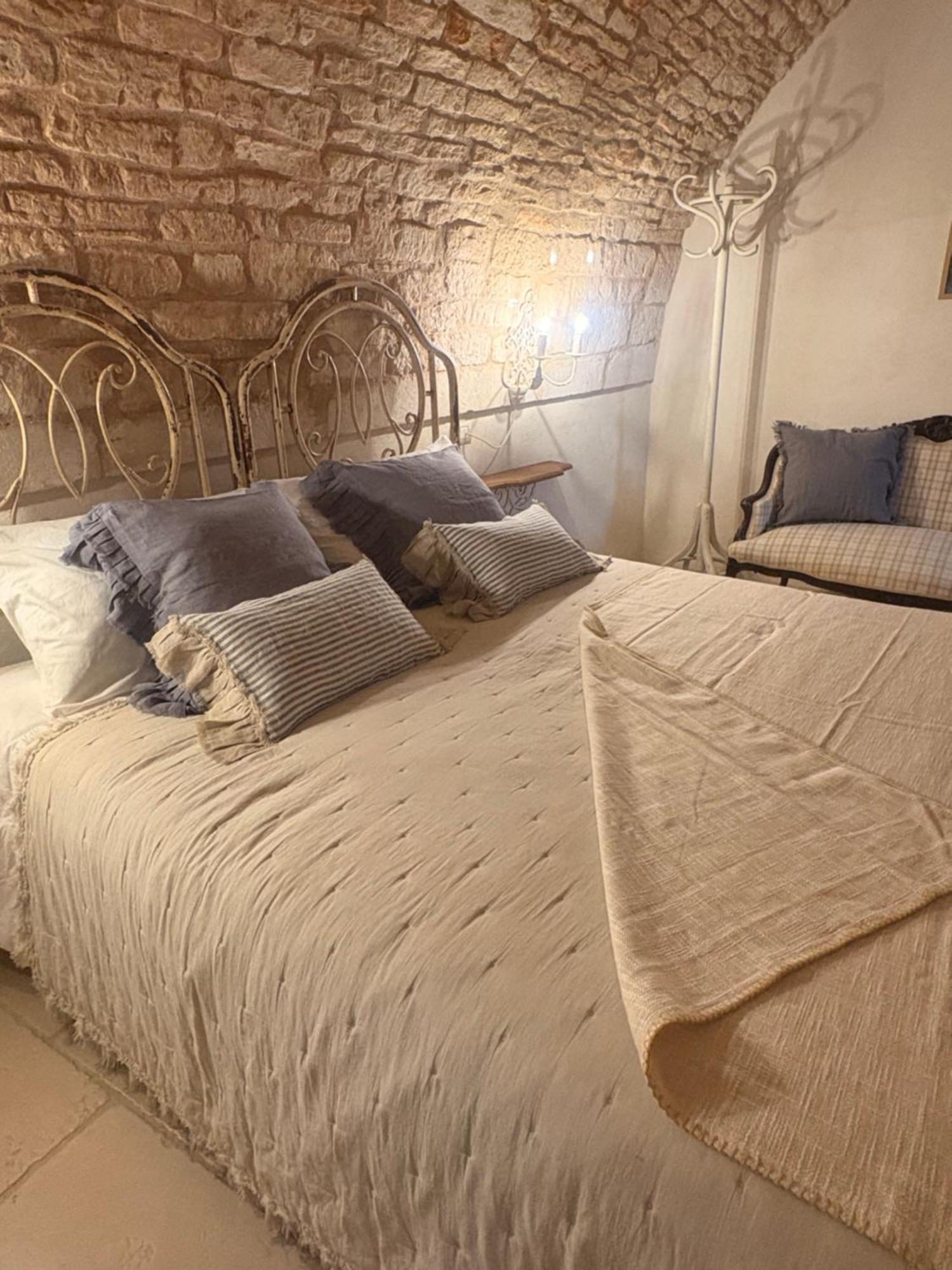 Palazzoliva - Luxury Boho Chic Guest House In The Historic Heart Of Martina Franca Exterior photo